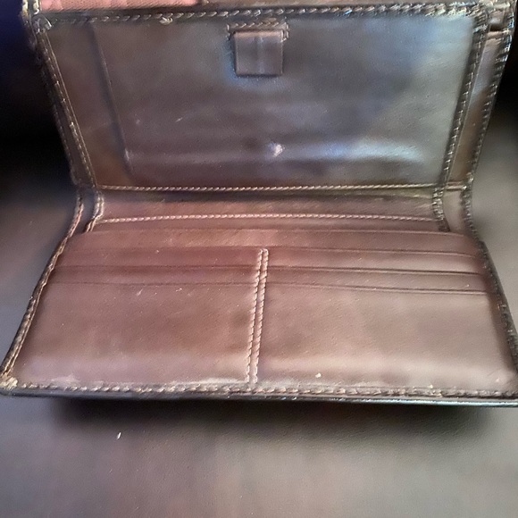Brown coach wallet - Picture 5 of 8